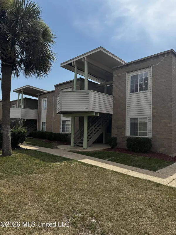 245 Mcdonnell Avenue #228