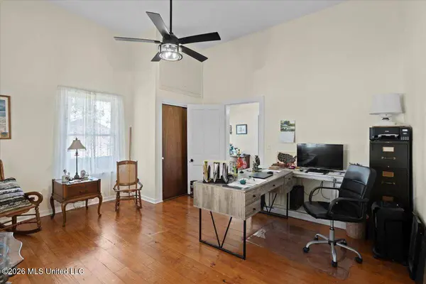 402 Dubose Street, Ellisville, MS 39437