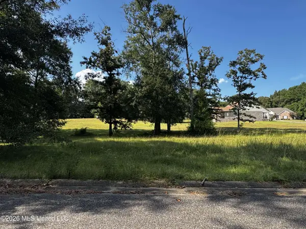 32 Briar Creek Circle