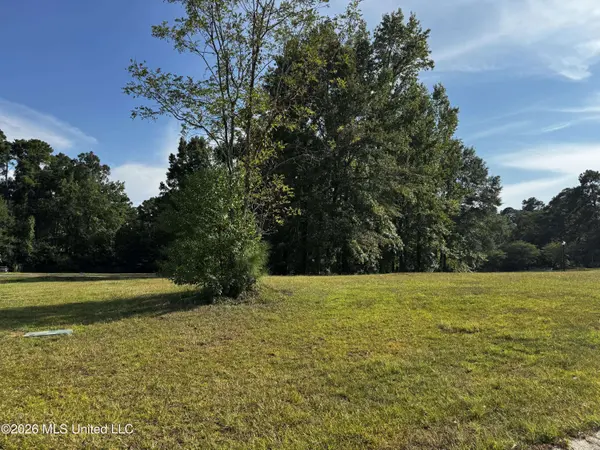 23 Briar Creek Circle, Laurel, MS 39440