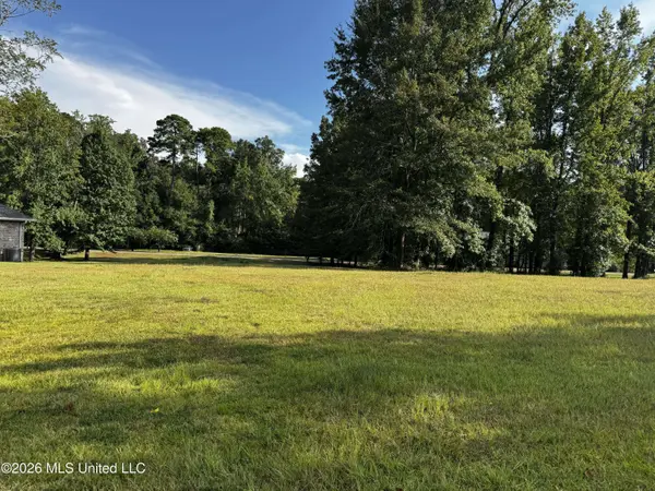 23 Briar Creek Circle, Laurel, MS 39440