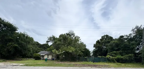1918 Pass Road, Gulfport, MS 39501