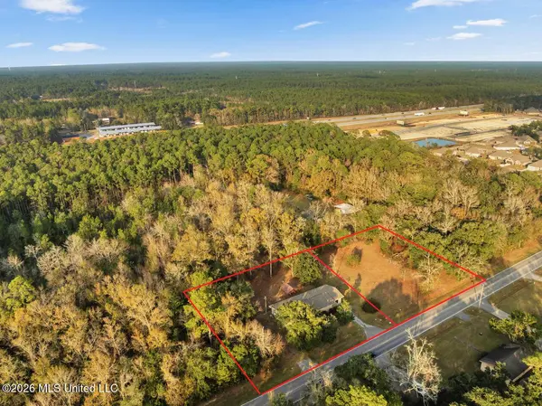 Money Farm Road, Ocean Springs, MS 39564