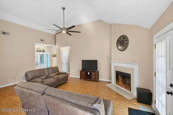 7917 Martin Bluff Road, Gautier, MS 39553