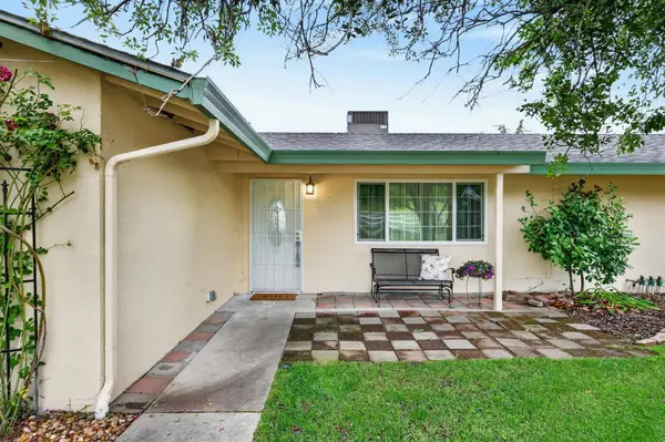 7531 Mountain AVE, Orangevale, CA 95662