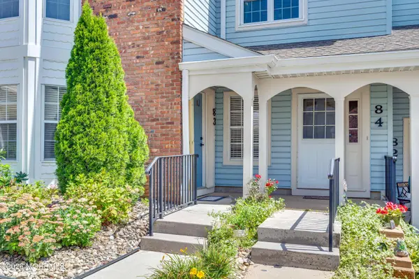 83 Tulip Lane, Freehold, NJ 07728