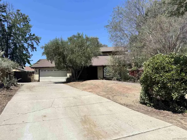 1748 Bourke Place, El Cajon, CA 92021