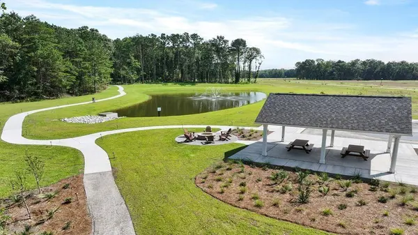 433 Wild Olive Dr, Moncks Corner, SC 29461