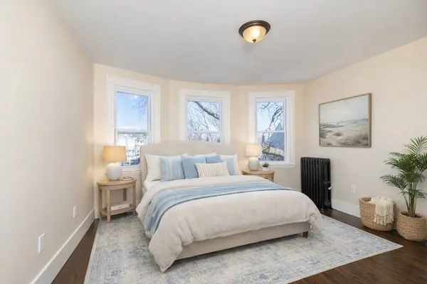 180 Shirley St #3, Winthrop, MA 02152