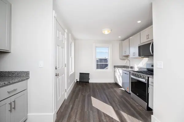 180 Shirley St #3, Winthrop, MA 02152