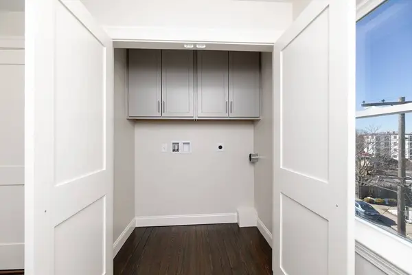 180 Shirley St #3, Winthrop, MA 02152