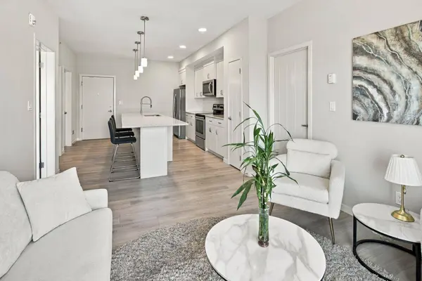 20 Seton PARK SE #414, Calgary, AB T3M 2V4