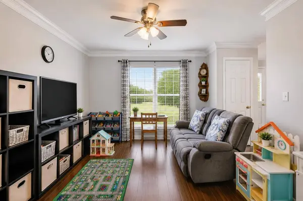 300 Juniper Drive, Nicholasville, KY 40356