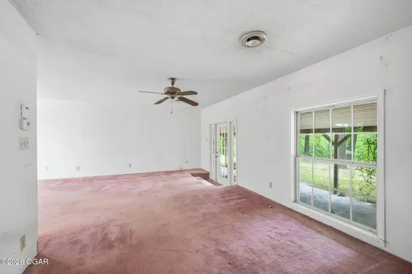 14198 Heather Lane, Neosho, MO 64850