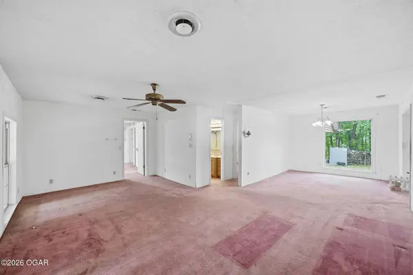 14198 Heather Lane, Neosho, MO 64850