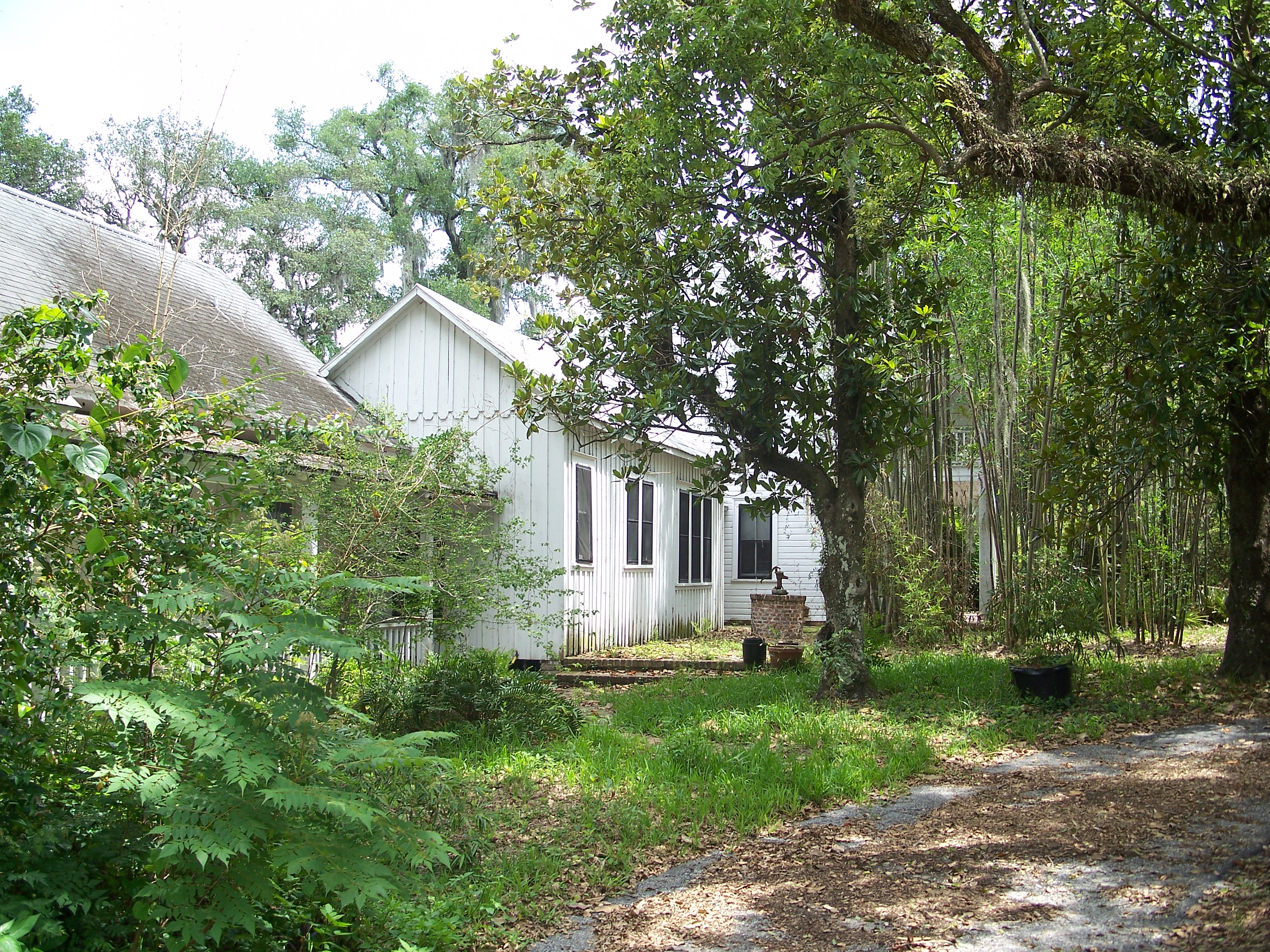 Gotha_Palm_Cottage_Gardens03