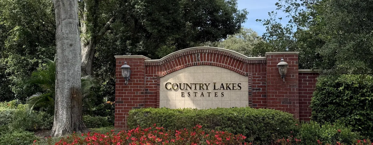 Country Lakes Estates