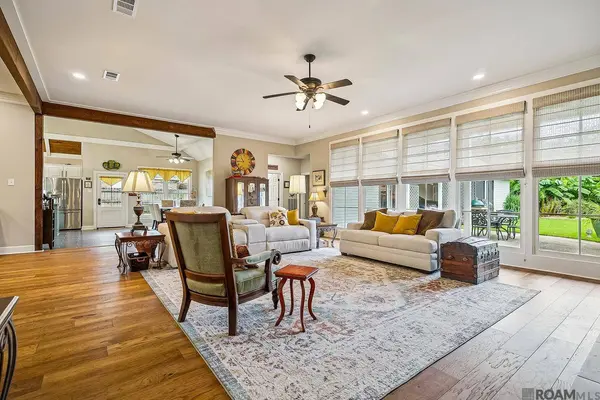 409 Woodgate Blvd, Baton Rouge, LA 70808