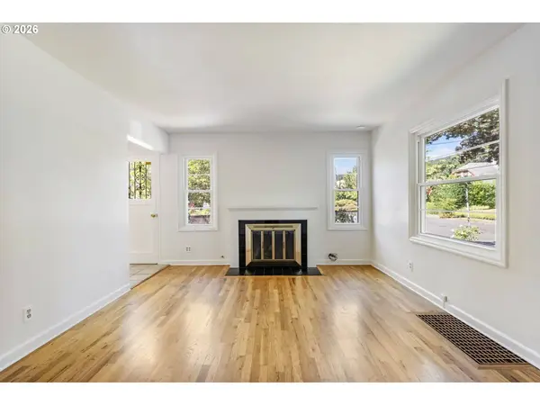 2603 SE 60TH AVE, Portland, OR 97206