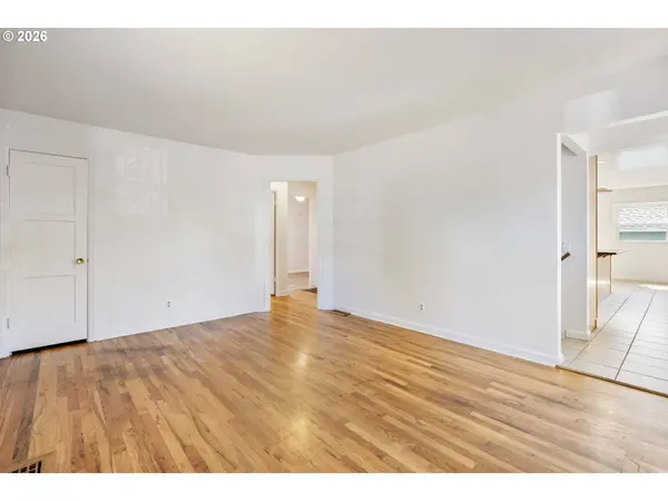 2603 SE 60TH AVE, Portland, OR 97206