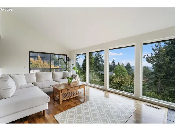 7 HIDALGO ST, Lake Oswego, OR 97035