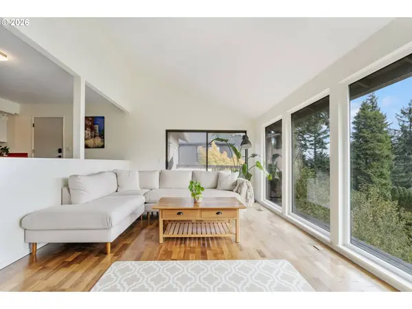 7 HIDALGO ST, Lake Oswego, OR 97035