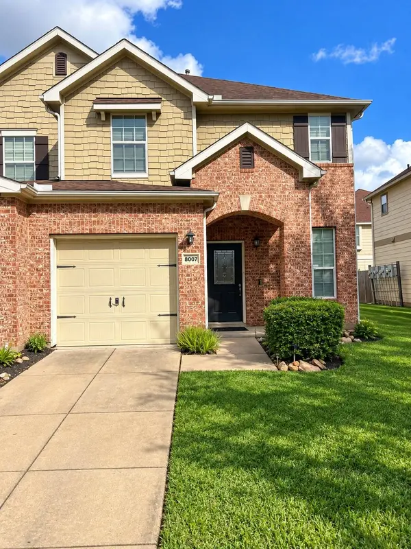 8007 Montague Manor LN