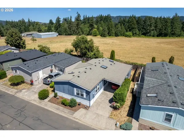 1000 S MCKERN CT #82, Newberg, OR 97132