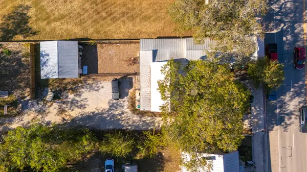 322 S Main St, Boerne, TX 78006-2336