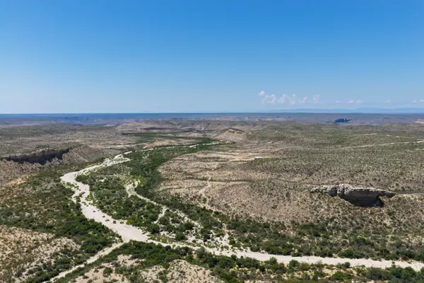 287 Davenport Rd, Dryden, TX 78851