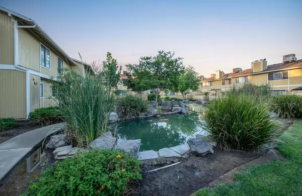 4885 N Backer AVE #151, Fresno, CA 93726