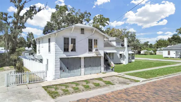 601 W BAKER ST, Plant City, FL 33563