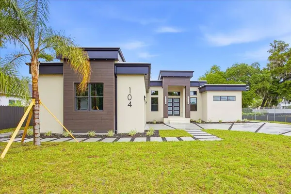 104 S MAKI RD, Plant City, FL 33563