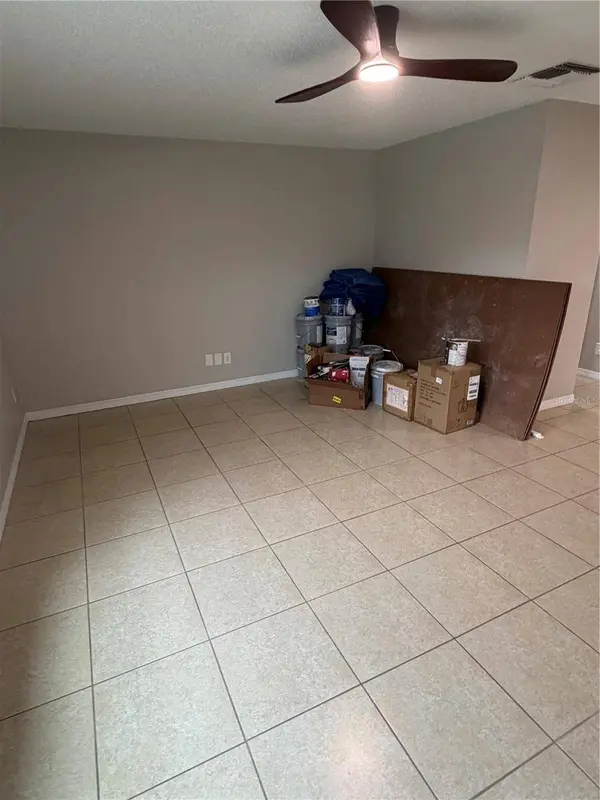 11510 VALENCIA DR #2, Seffner, FL 33584