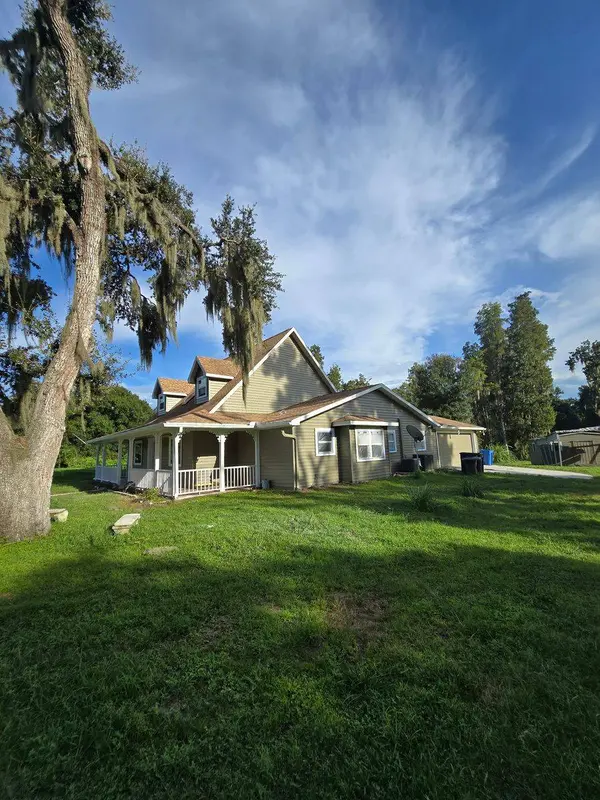 3717 Futch Loop, Plant City, FL 33566-7209