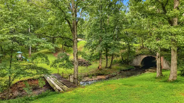 3408 Landis Ln, Nebo, NC 28761-7803