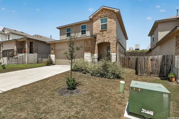 6714 Greensleeves, San Antonio, TX 78252-2046