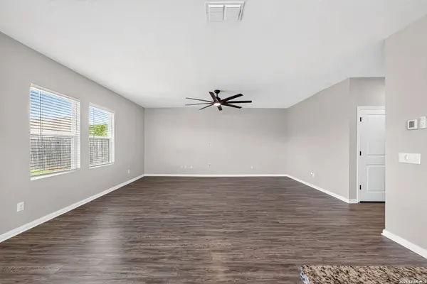 14320 Gunsight Pass, San Antonio, TX 78253-7072