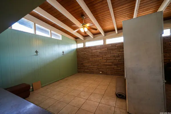 664 S Edwards Ave, Charlotte, TX 78011