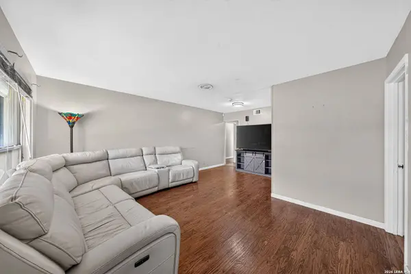 711 Colwyn Pass, San Antonio, TX 78216-5208