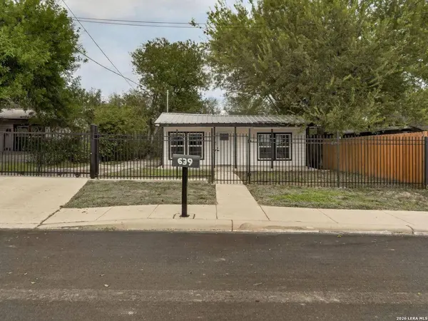 639 Sewanee St, San Antonio, TX 78210