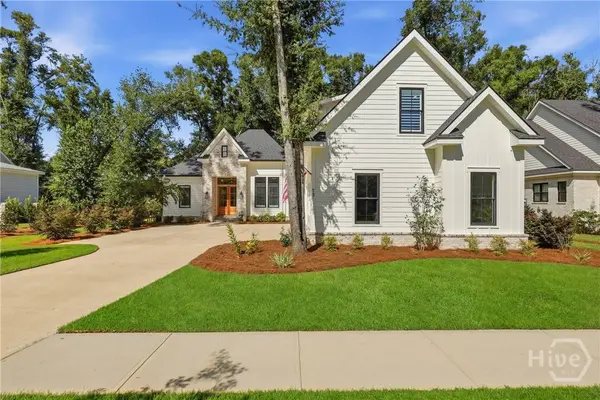 73 Cane Patch LN, Richmond Hill, GA 31324