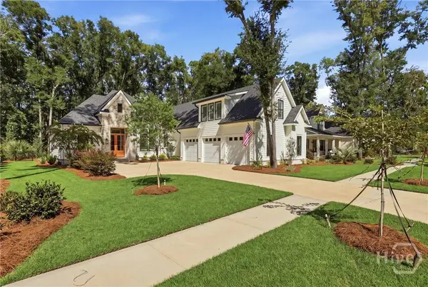 73 Cane Patch LN, Richmond Hill, GA 31324