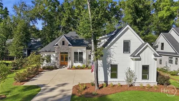 73 Cane Patch LN, Richmond Hill, GA 31324