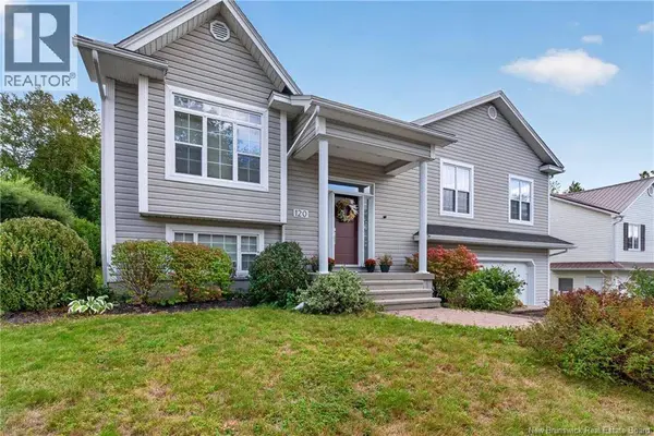 120 Wiggins Drive, Fredericton, NB E3A5N7