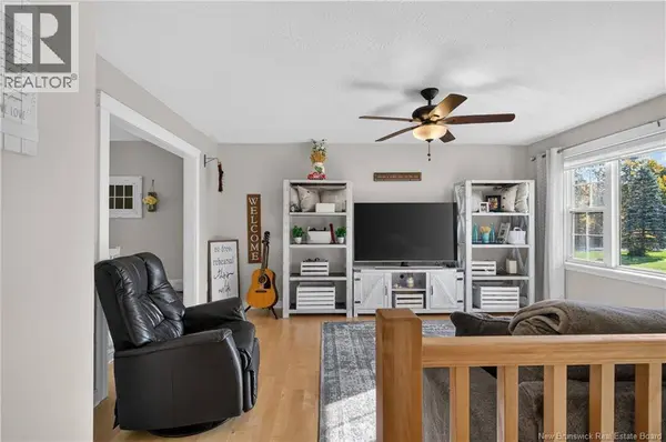 4 Lansdown Avenue, Oromocto, NB E2V4P3