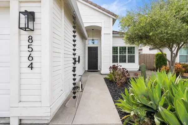 8564 Harvest House WAY, Elk Grove, CA 95624