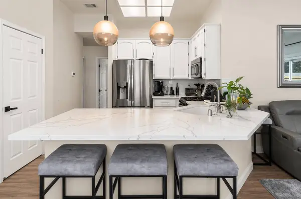 8564 Harvest House WAY, Elk Grove, CA 95624