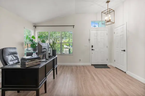 8564 Harvest House WAY, Elk Grove, CA 95624