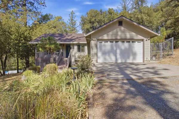 4971 Atlas LN, Garden Valley, CA 95633